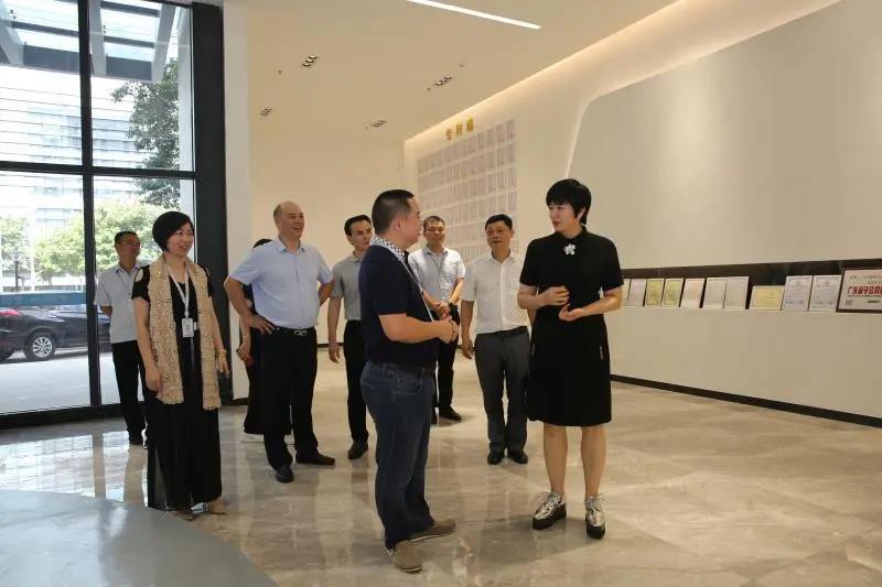 The relevant leaders of the Chancheng District government visited our company to inspect and guide the work